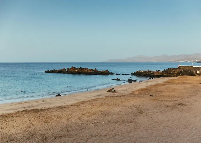 Volcan De Tilama 0 Playa Chica 2 Min Тиас