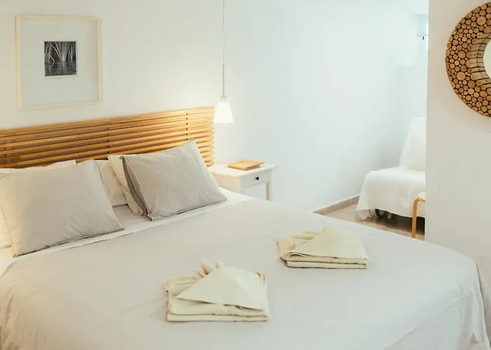 Volcan De Tilama 0 Playa Chica 2 Min