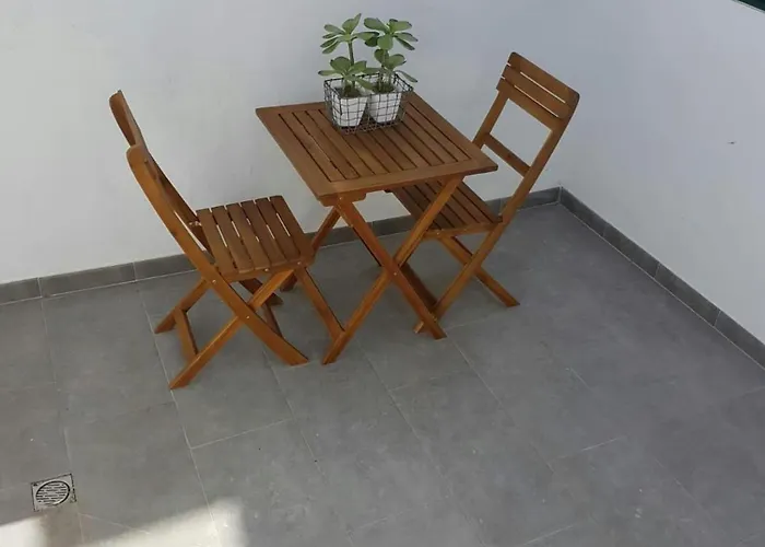 Volcan De Tilama 0 Playa Chica 2 Min